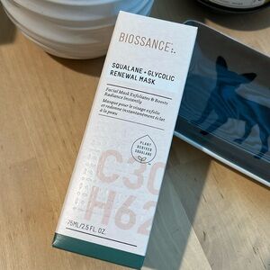 Biossance Squalane + Glycolic Renewal Mask